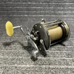 Vintage Penn Beachmaster No. 155 Conventional Saltwater Casting Fishing Reel Usa. Fixed Price $18.00.