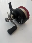 Frabill Straight 261 Inline Ice Fishing Reel 5 Ball Bearings. Fixed Price $17.58.