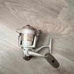 Daiwa Regal-s 2500C Spinning Reel Silver Infinite Anti-reverse 6LB/210YD. Fixed Price $40.00.