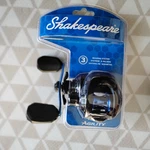 Shakespeare Agility Baitcasting Reel Brand New Blue Spool. Fixed Price $35.00.