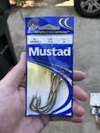 Mustad 3407SSD 7/0 Hooks - 5 In Package. Fixed Price $5.99.