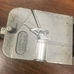 Hilts Molds Shad Head Single Cavity Model 1/4OZ Sz 1/0 Hook LMPH-14 Used. Fixed Price $34.99.