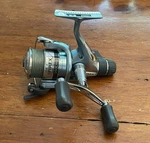 Shimano Spirex 2500 Rg Spinning Reel Ball Bearing Rear Drag. Fixed Price $139.99.