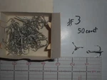 50 Mustad NO.3 Treble Round Hooks Freshwater Spinner Ringed Cadm. & Tin 35646. Fixed Price $14.99.