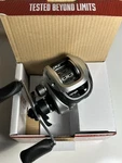 Quantum TH100HC Throttle Rh Baitcasting Reel New Ultra Durable, Right Hand. Fixed Price $56.99.