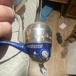 Shakespeare Crappie Hunter Spincast Combo Rod & Reel Cork Handle Blue Silver. Fixed Price $8.00.