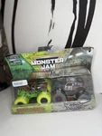 Spin Master Monster Jam Zombie Vs Hunter Grave Digger Son-uva 1:63 Vhtf. Fixed Price $200.00.